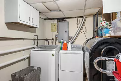 2582 Centre Avenue, Bellmore, NY 11710 - Photo 25