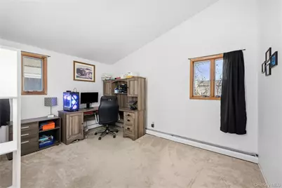 2582 Centre Avenue, Bellmore, NY 11710 - Photo 21