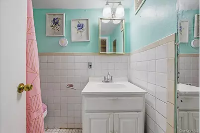 3310 Bouck Avenue, Bronx, NY 10469 - Photo 15