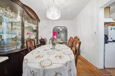 3310 Bouck Avenue, Bronx, NY 10469 - Photo 9