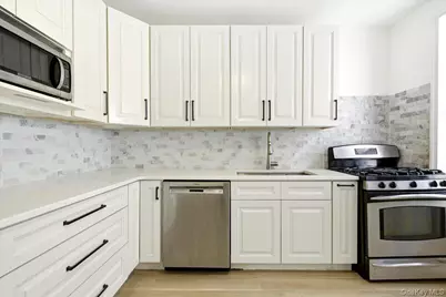 114-20 Queens Boulevard #F5, Forest Hills, NY 11375 - Photo 15