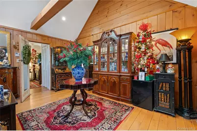 136 Beach Road, Wading River, NY 11792 - Photo 9