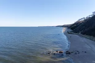 136 Beach Rd, Wading River, NY 11792 - Photo 41