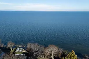 136 Beach Rd, Wading River, NY 11792 - Photo 37