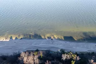 136 Beach Rd, Wading River, NY 11792 - Photo 43