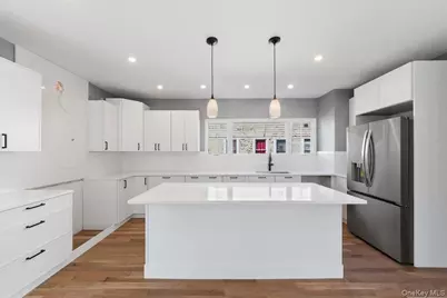 28 Midland Avenue, White Plains, NY 10606 - Photo 11