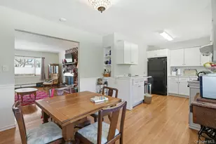 111 King St, Hicksville, NY 11801 - Photo 15