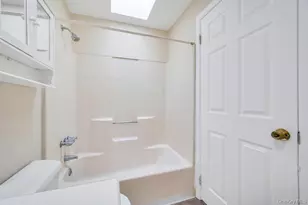 202 Main St, Port Jefferson, NY 11777 - Photo 15