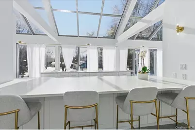 454 E Shore Road, Great Neck, NY 11024 - Photo 19