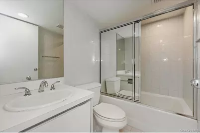 454 E Shore Road, Great Neck, NY 11024 - Photo 27