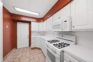 119-04 143rd St, Jamaica, NY 11436 - Photo 7