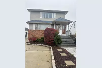 194 Quebec Road, Island Park, NY 11558 - Photo 1