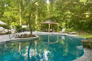 65 Avery Rd, Woodbury, NY 11797 - Photo 33