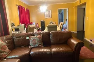 980 Wallace Ave, Baldwin, NY 11510 - Photo 3