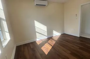 91-04 43rd Ave, Elmhurst, NY 11373 - Photo 11