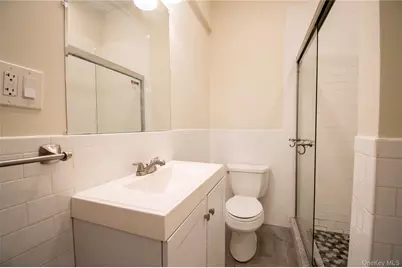 3159 Milburn Avenue #House, Baldwin, NY 11510 - Photo 17