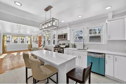 676 Webster Avenue, New Rochelle, NY 10801 - Photo 17