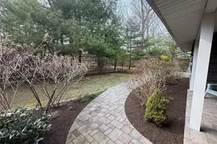 5 Mannetto Hill Rd, Huntington, NY 11743 - Photo 45