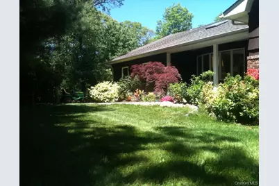 5 Mannetto Hill Road, Huntington, NY 11743 - Photo 11