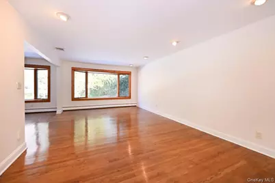 5 Mannetto Hill Road, Huntington, NY 11743 - Photo 15