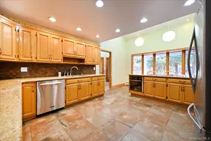 5 Mannetto Hill Rd, Huntington, NY 11743 - Photo 23