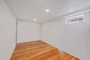 118 Moriches Ave, Mastic, NY 11950 - Photo 21