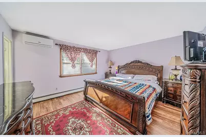 118 Moriches Avenue, Mastic, NY 11950 - Photo 17