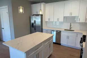 400 Oak St, Copiague, NY 11726 - Photo 3