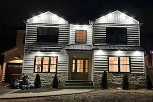 26 Essex Rd, Bethpage, NY 11714 - Photo 3