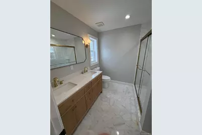 26 Essex Road, Bethpage, NY 11714 - Photo 13