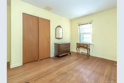 856 Glen Cove Avenue, Glen Head, NY 11545 - Photo 21