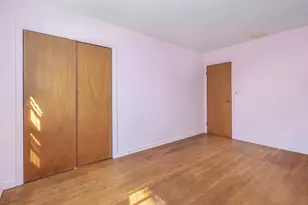 856 Glen Cove Ave, Glen Head, NY 11545 - Photo 17