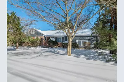 856 Glen Cove Avenue, Glen Head, NY 11545 - Photo 1