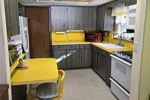 22 Hill Rd, Saint James, NY 11780 - Photo 9