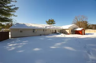 29 Mcallister Dr, Pleasant Valley, NY 12569 - Photo 23