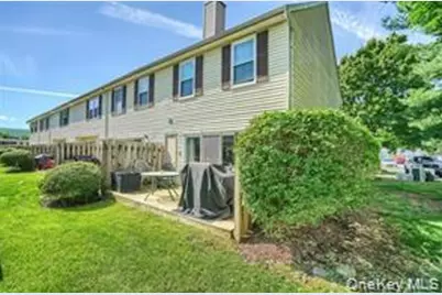 12 Brook Drive, Washingtonville, NY 10992 - Photo 3