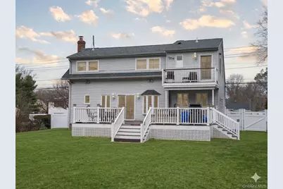 142 Jamaica Avenue, Medford, NY 11763 - Photo 3