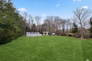 142 Jamaica Ave, Medford, NY 11763 - Photo 27