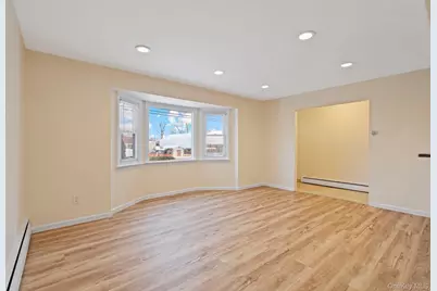 480 Ocean Avenue, East Rockaway, NY 11518 - Photo 9