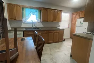 216-33 118th Ave, Cambria Heights, NY 11411 - Photo 9