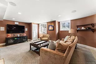 7 Lenox Pl, Scarsdale, NY 10583 - Photo 27