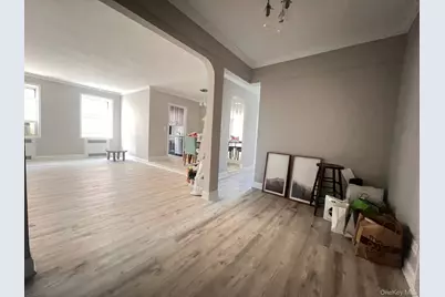 63-109 Saunders St #C14, Rego Park, NY 11374 - Photo 17