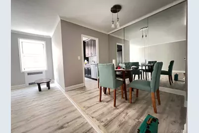 63-109 Saunders St #C14, Rego Park, NY 11374 - Photo 11