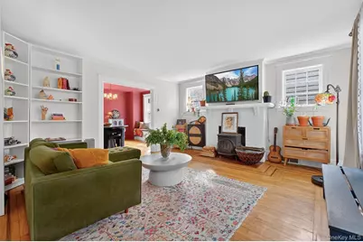 13 Parkwood Boulevard, Poughkeepsie, NY 12603 - Photo 3