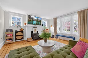 13 Parkwood Blvd, Poughkeepsie, NY 12603 - Photo 5