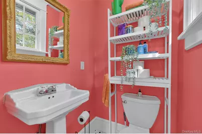 13 Parkwood Boulevard, Poughkeepsie, NY 12603 - Photo 11