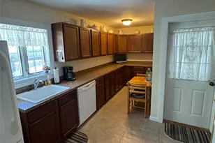 8 Maiden Ln, Port Jervis, NY 12771 - Photo 11