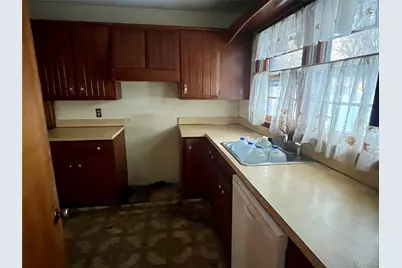 35 Sandi Drive, Poughkeepsie, NY 12603 - Photo 5