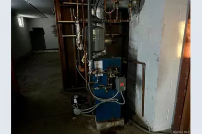 35 Sandi Drive, Poughkeepsie, NY 12603 - Photo 19