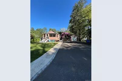 41 Narcissus Road, Kings Park, NY 11754 - Photo 23